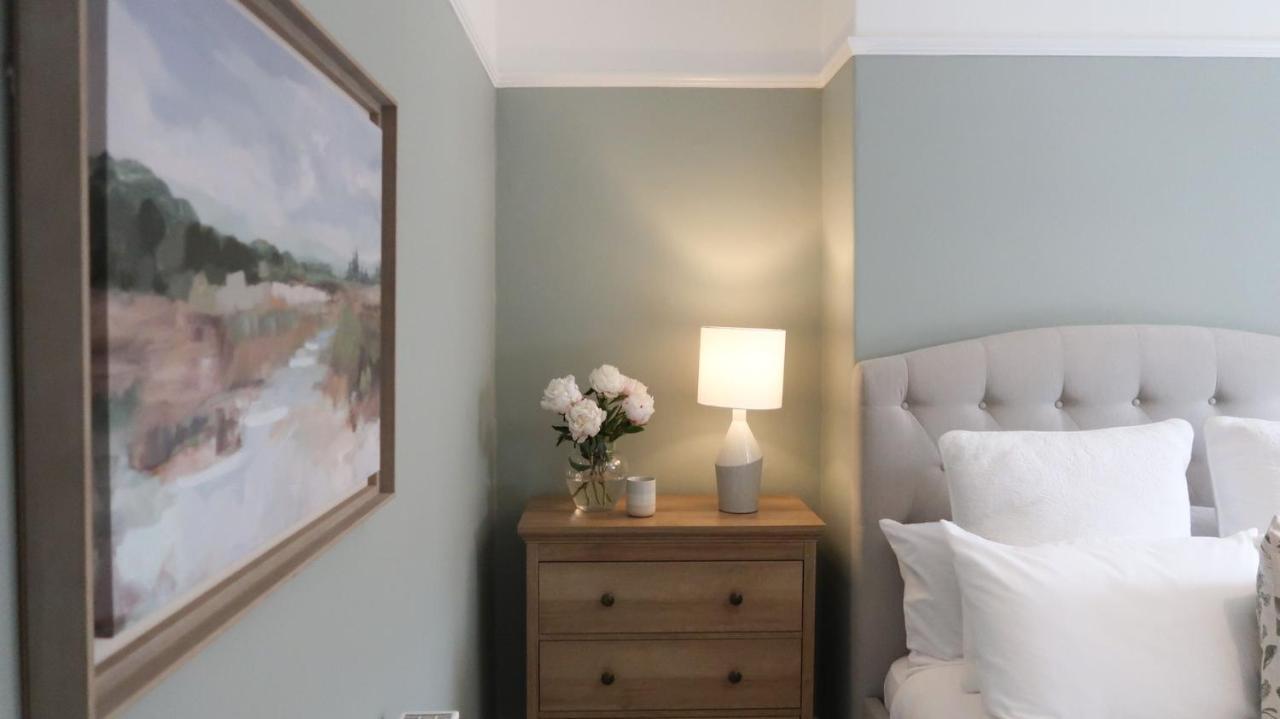 Luxury Living Outside The City Walls - Sleeps Six! Chester Bagian luar foto